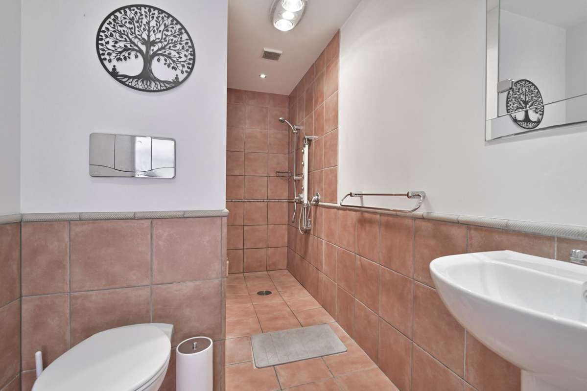 1217 Louie Street_5