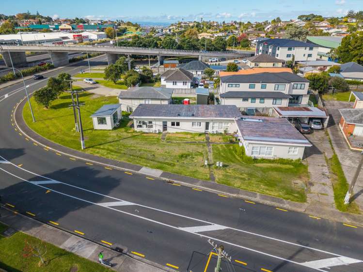 78 Melrose Road Mt Roskill_10