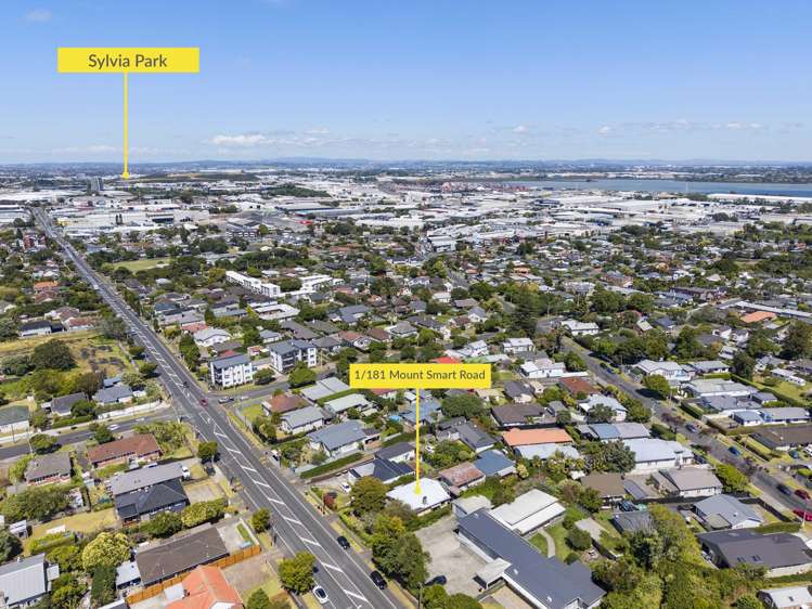 181 Mount Smart Road Onehunga_21
