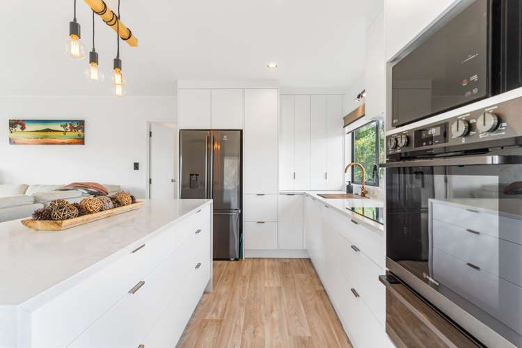 1/19 Drome View Place Beach Haven_8