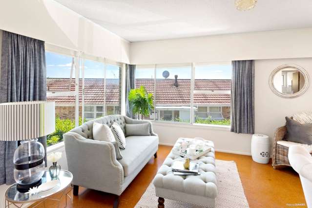 2/4 Velma Road Hillcrest_2