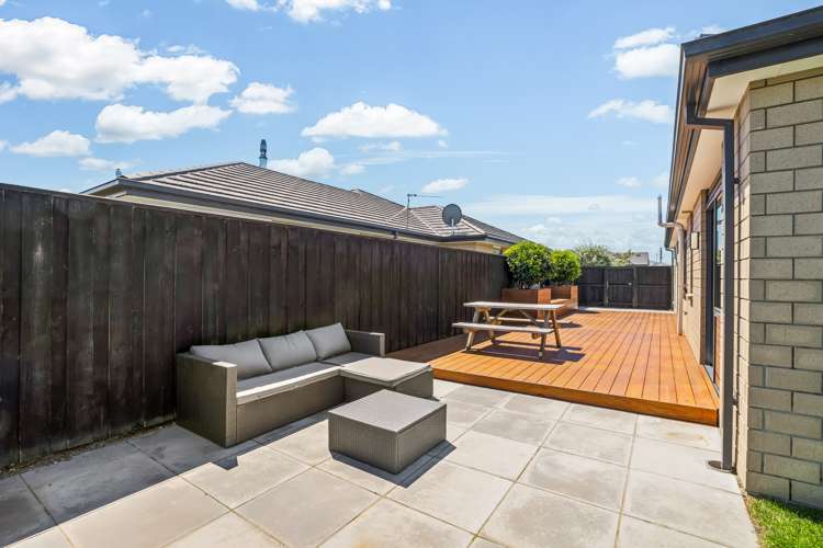 80 Sunline Avenue Lincoln_10