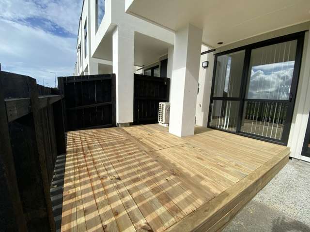 15A Colin Chester Drive 1629_1