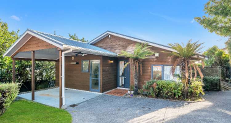 57a Staveley Avenue_0