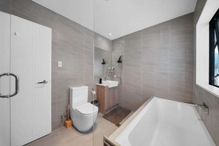 13 John Burn Road Takanini_22