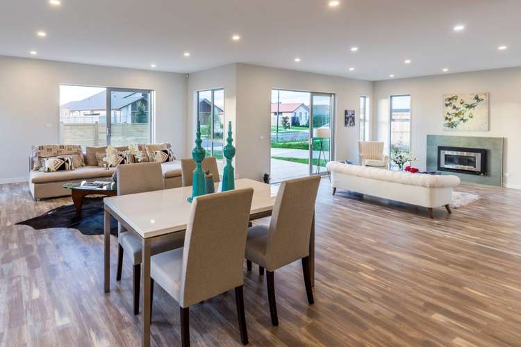 40 Milano Boulevard Karaka_4