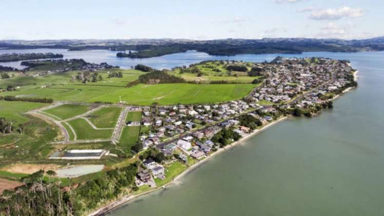 3 Uatoto Road Clarks Beach_6