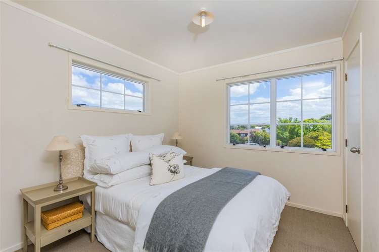 2 Waikato Place Saint Johns_17