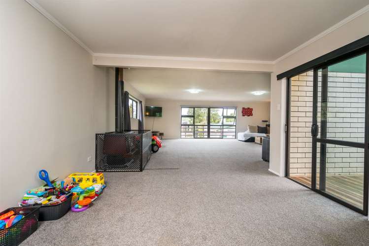 8 Greenhithe Street Waihola_4