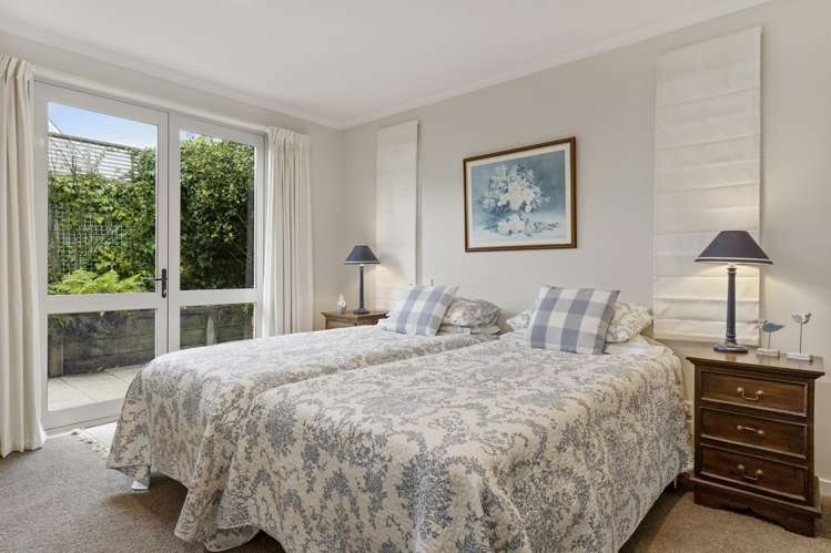 12a Gradwell Place Two Mile Bay_11