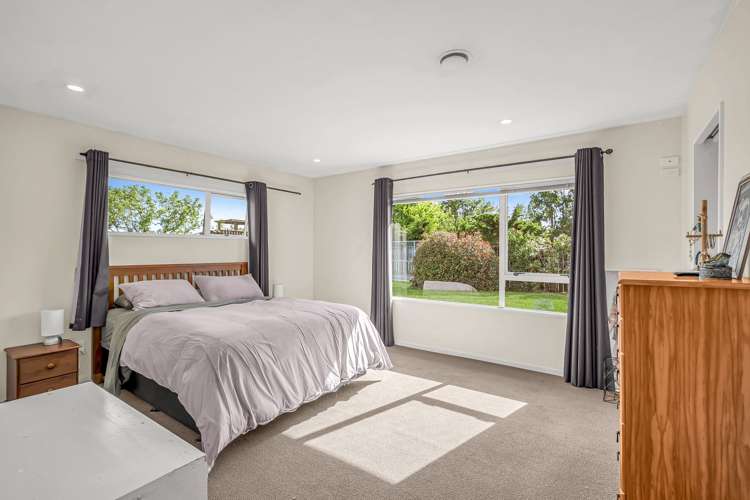 22 Kowhai Street Oxford_16