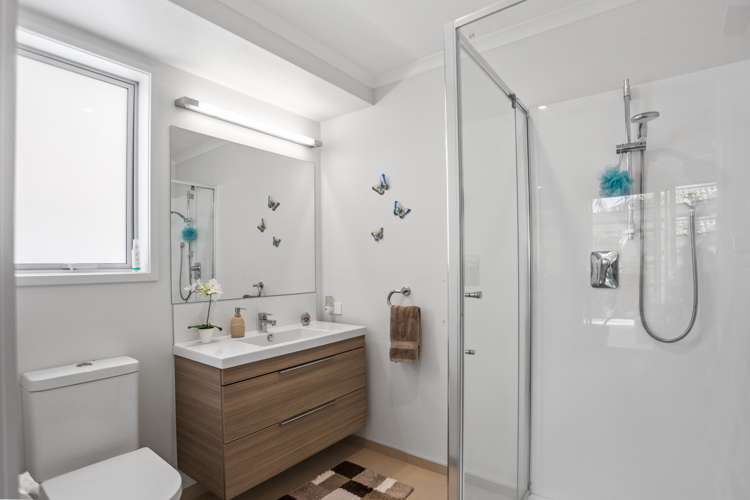 7 Gleneagles Drive Aongatete_11