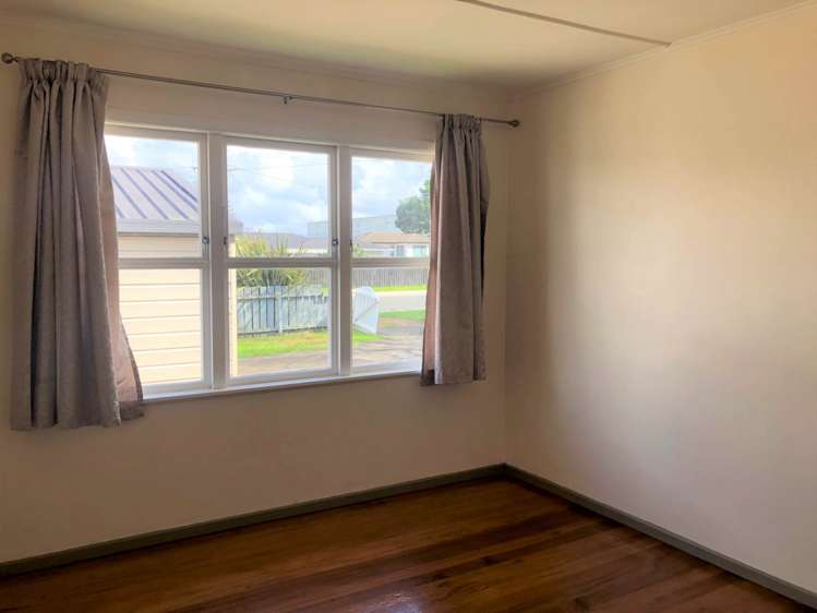 38 Totara Road Te Atatu Peninsula_5