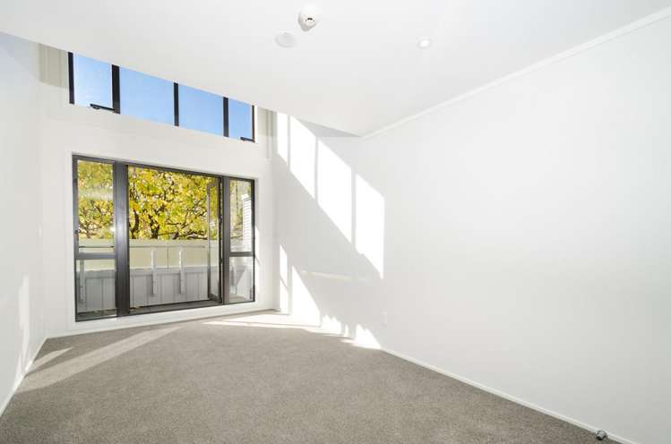 25B/30 Westward Ho Road Glen Eden_2
