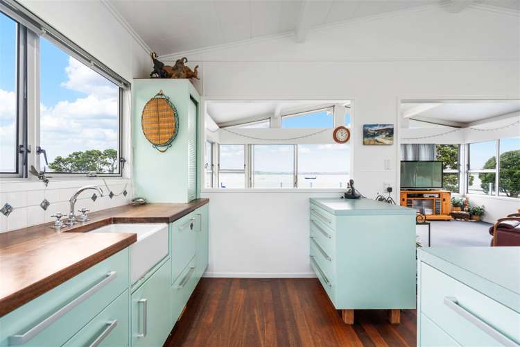 6 Waikaraka Beach Road Tamaterau_26