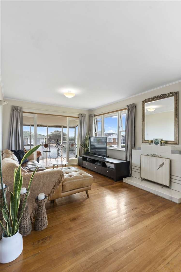 2/1 The Link Howick_43