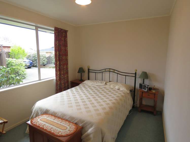 125 Pages Road Allenton_5