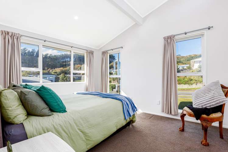 8 Japonica Crescent Ranui Heights_16
