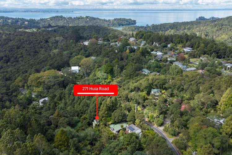 271 Huia Road Titirangi_18