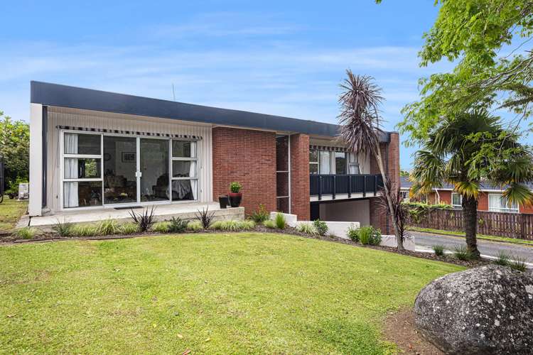 54 Fairway Drive Kamo_23