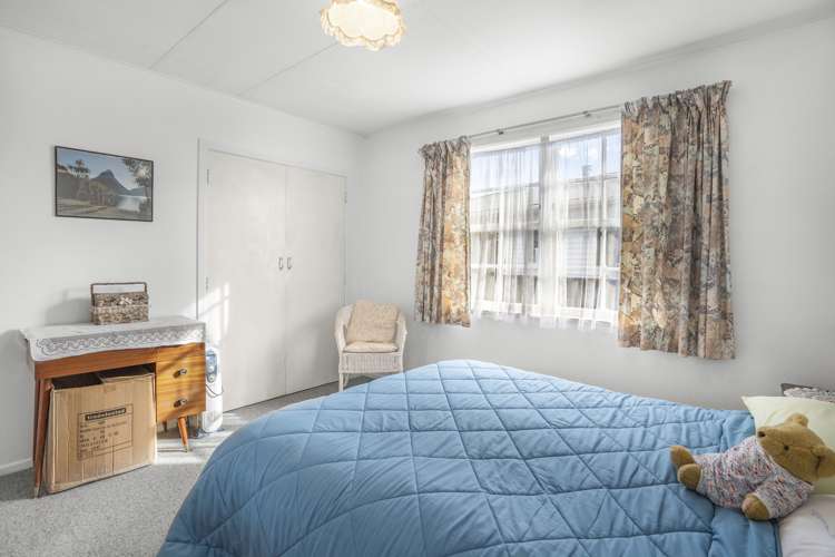 18 Karamu Crescent Wainuiomata_11