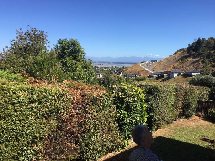 2/43c The Ridgeway Enner Glynn_2