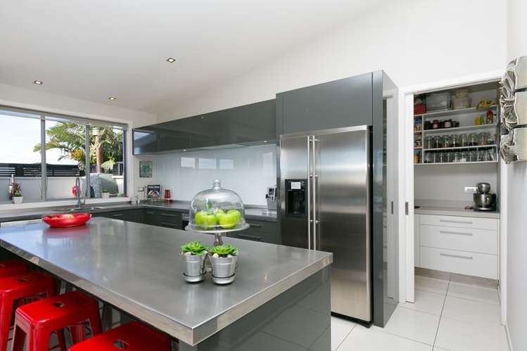 9c Dolphin Parade Bell Block_53