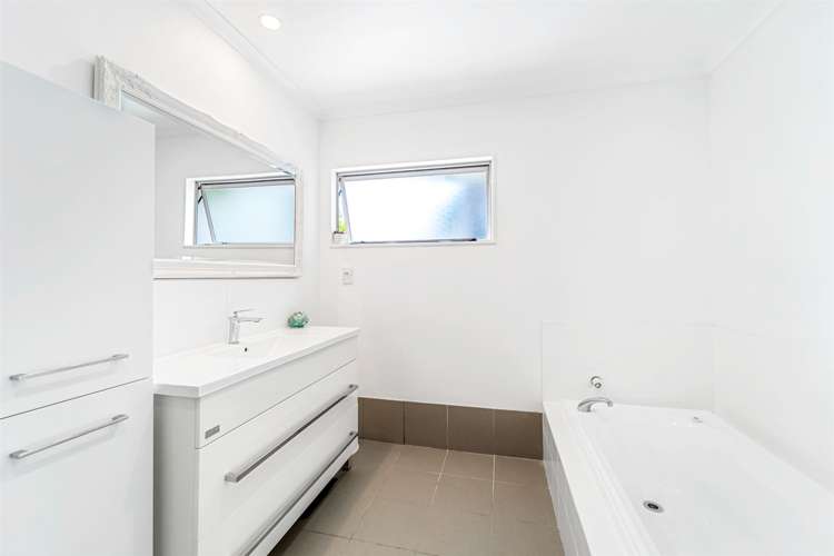 22 Cascaden Road Gulf Harbour_19