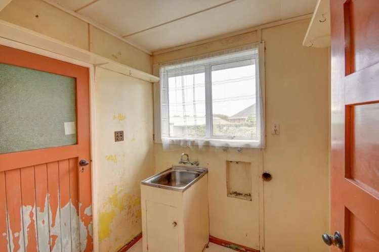 31 Columba Avenue Calton Hill_8