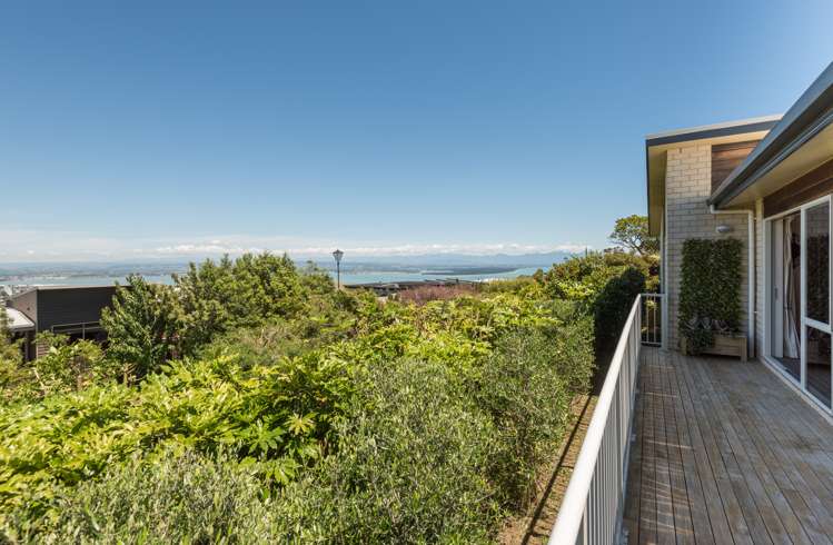 2 Commodore Place Britannia Heights_23