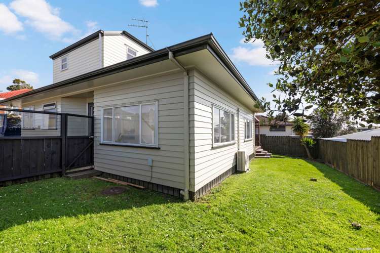 53a Lynwood Road New Lynn_17