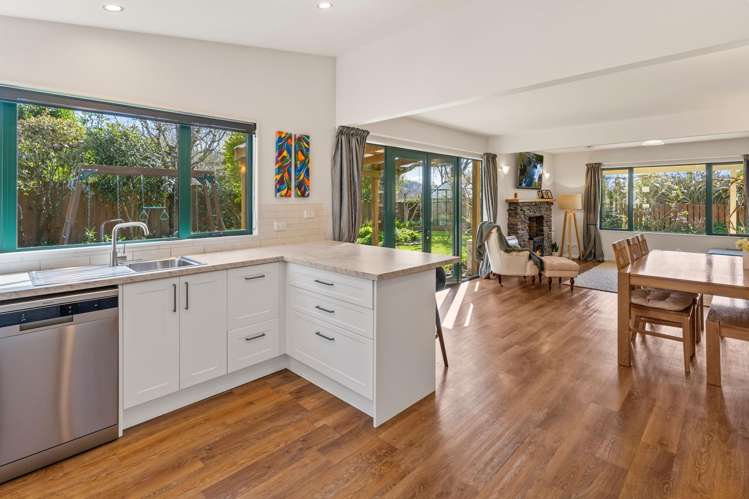 15 Bird Lane Wakefield_6