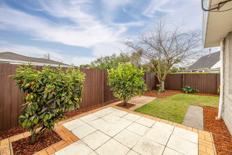 2/38 Meon Street Aranui_14