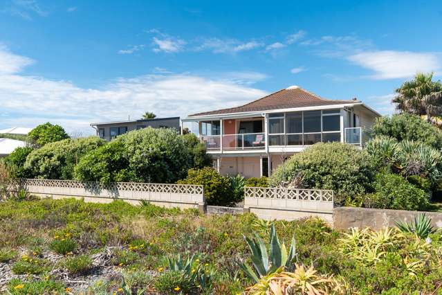 237 Clifton Road Te Awanga_1