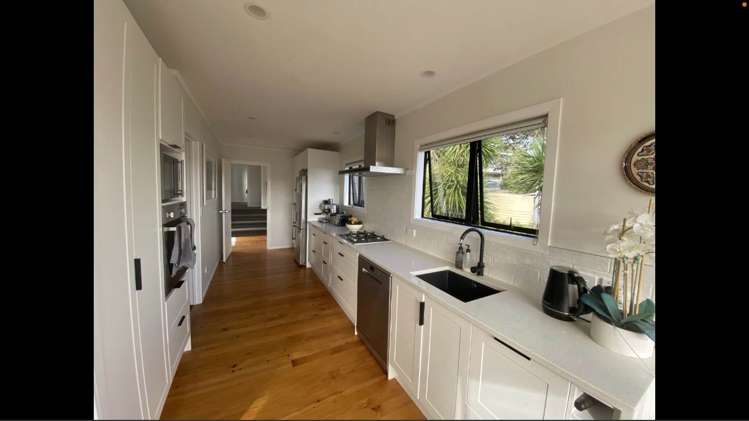 43 Everard Avenue Army Bay_11