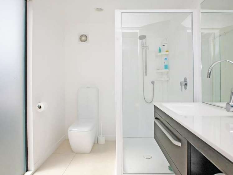 18/32 Hobson Street Thorndon_11