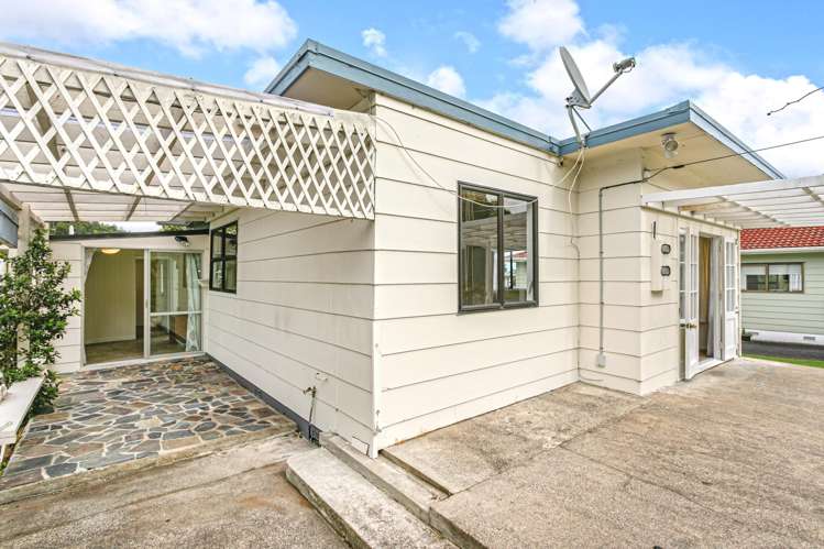 26 Trotter Avenue Waiomu_15