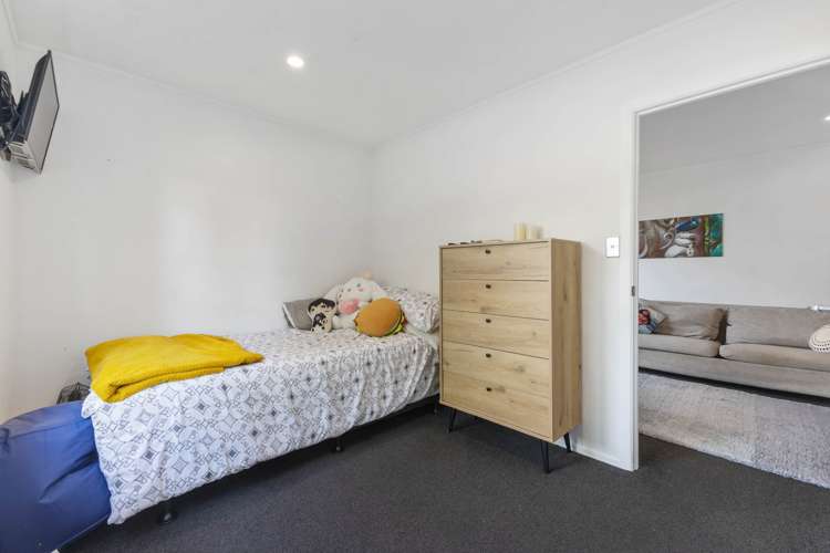 2/20 Hutchinsons Road Bucklands Beach_9