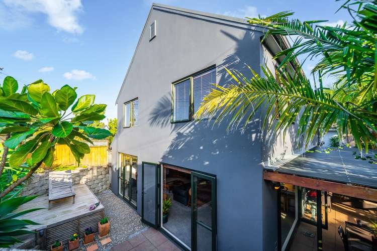 2/33 Maxine Place Saint Heliers_4