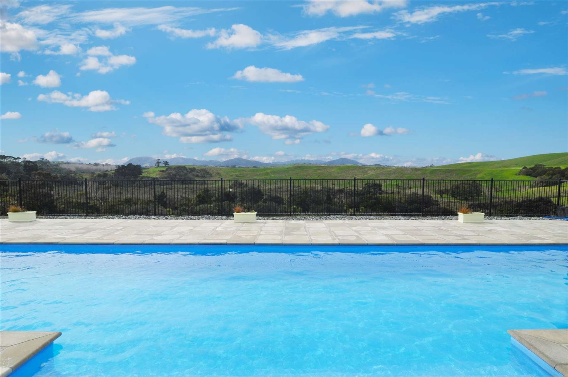 7 Country Heights Terrace Kaiwaka_0