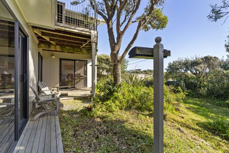 5 Moana Street Otaki Beach_1