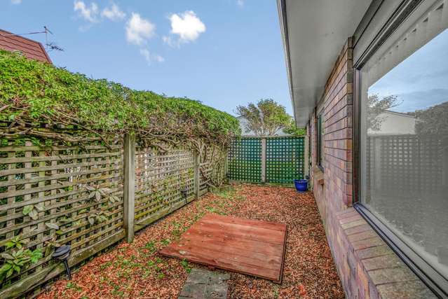 31/18 King Street Petone_3
