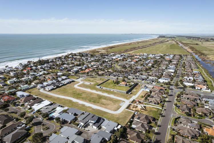 65 Riley Crescent Papamoa_10