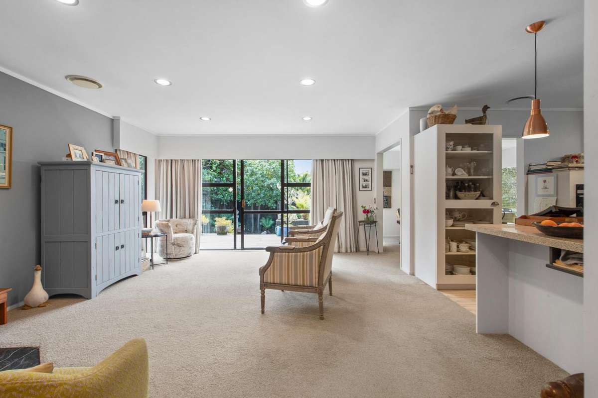 36 North Road_3