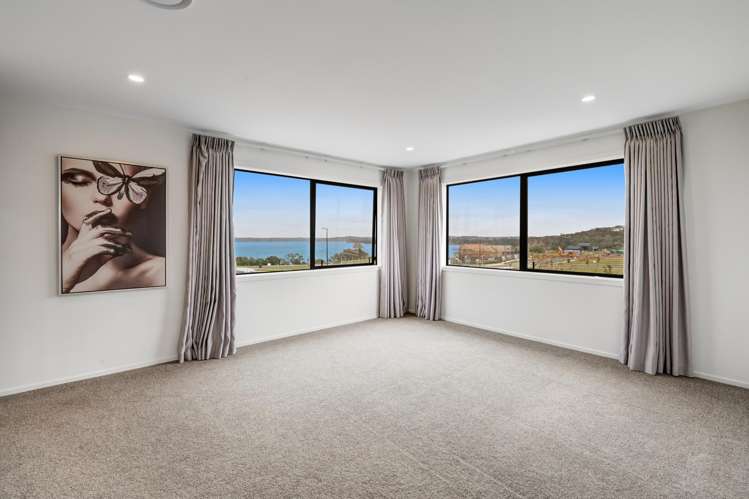 42 Resolution Drive Gulf Harbour_10