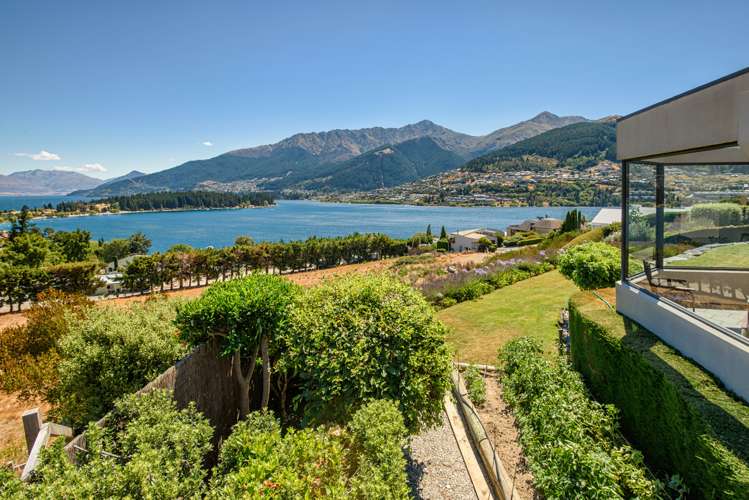 8 Garland Terrace Kelvin Heights_0