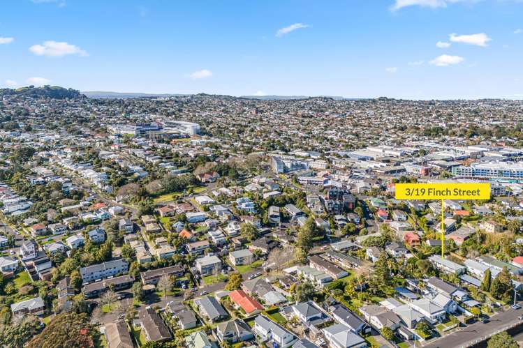 3/19 Finch Street Morningside_16