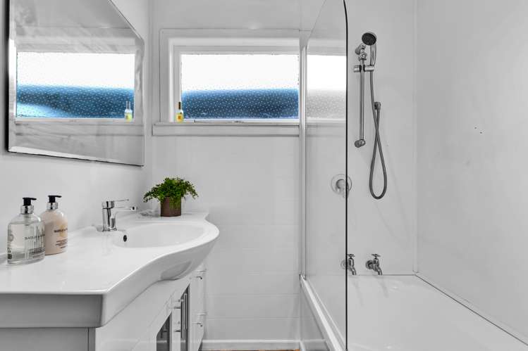 15 Beaumont Crescent Frankleigh Park_15