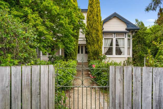 Character Home close to CBD. Office, Home or Both?