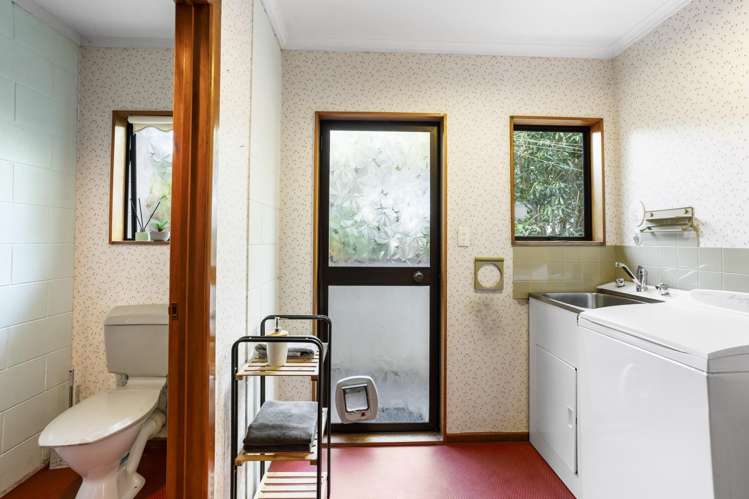 6 Higham Ferrers Place Red Beach_11